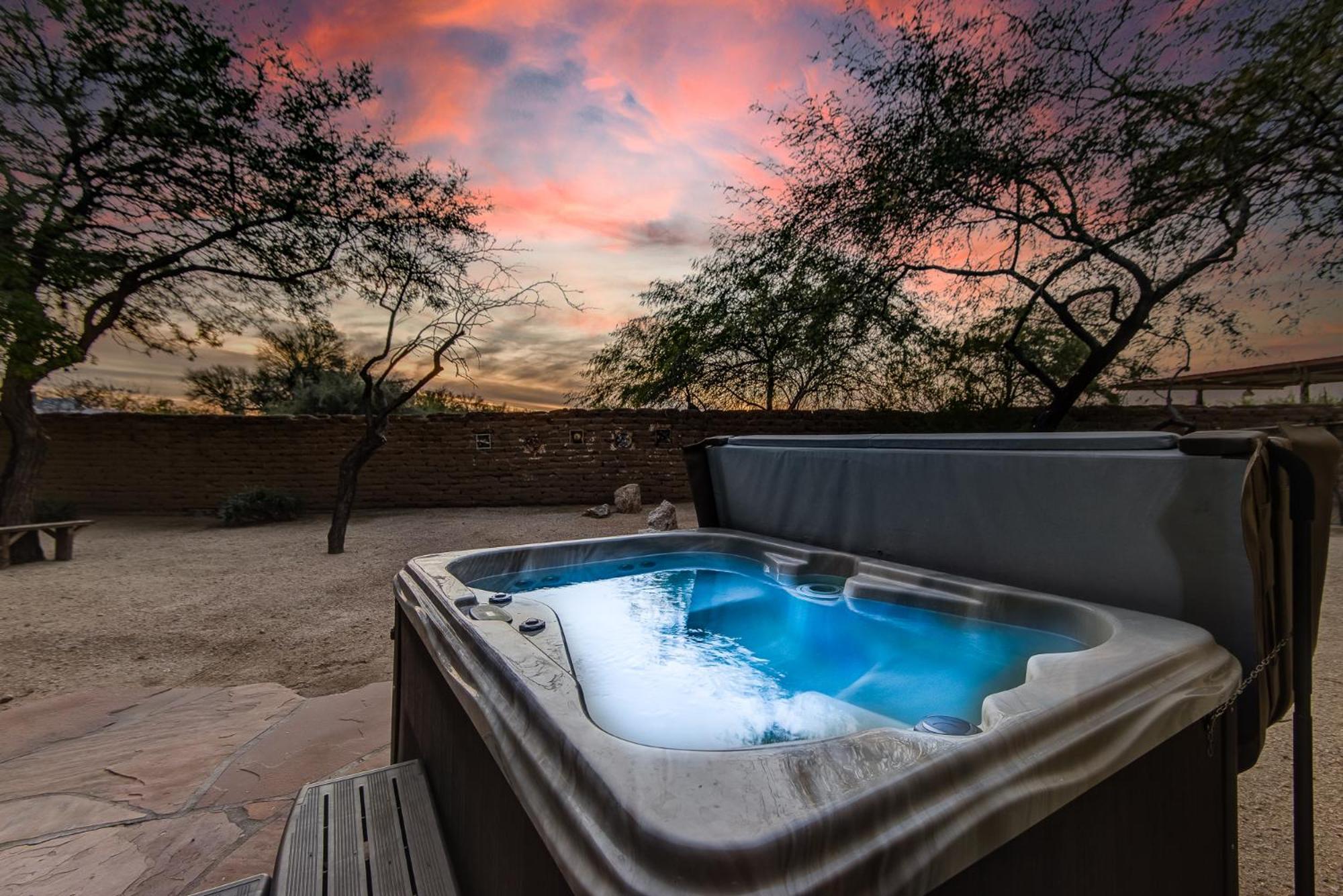 Enjoy Sunsets In Sonoran Desert, Hot Tub & Casita At Cave Creek Santa Fe Ranch! Villa Exterior photo